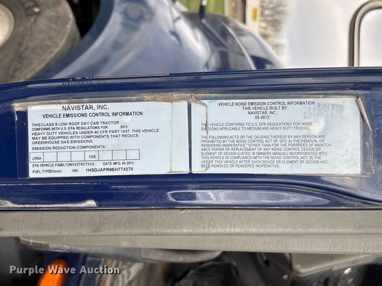 image for item FB3307 2014 International ProStar+ 122 semi truck