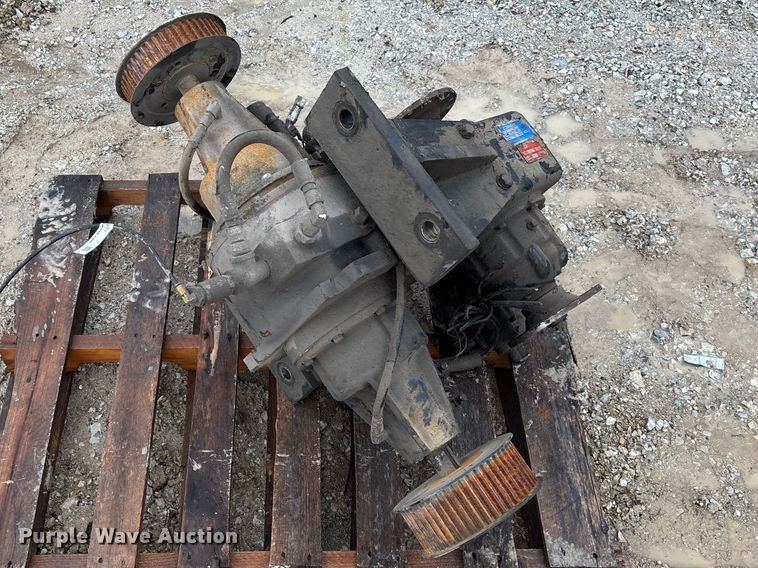 image for item FB3311 2014 Dana Spicer 794GB100-1 transfer case
