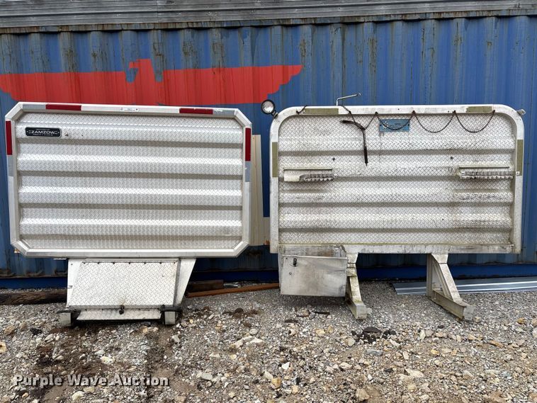 image for item FB3313 (2) headache racks