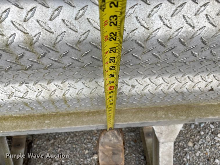 image for item FB3313 (2) headache racks