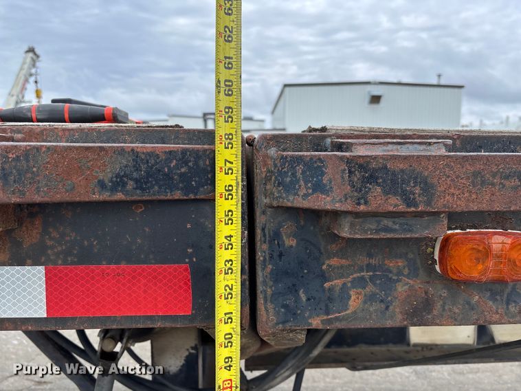 image for item FB3320 1986 Transcraft ETH 45-75 extendable flatbed trailer