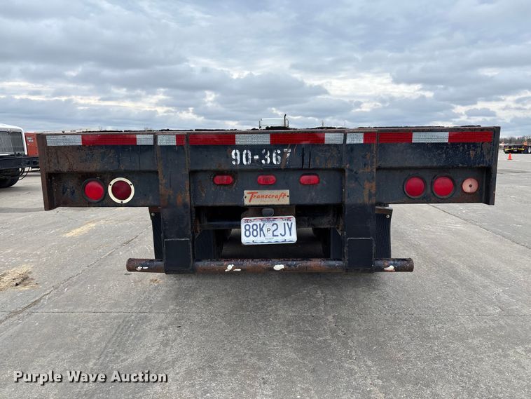 image for item FB3320 1986 Transcraft ETH 45-75 extendable flatbed trailer