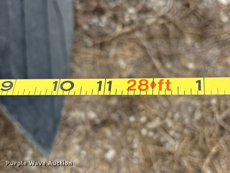 image for item FB3600 2013 Peterbilt 386 semi truck