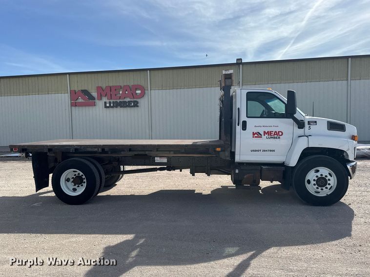 image for item FB7145 2006 GMC C7500 flatbed truck