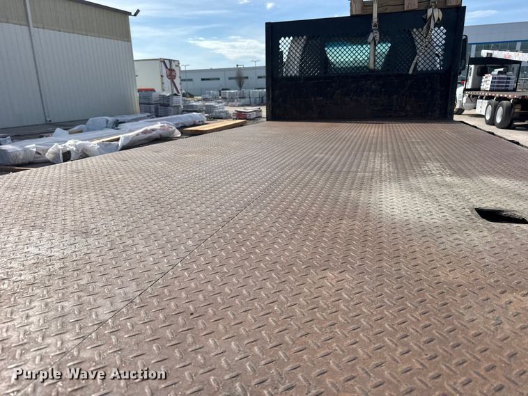 image for item FB7145 2006 GMC C7500 flatbed truck