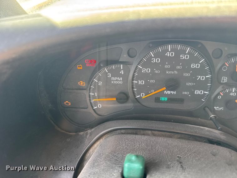 image for item FB7145 2006 GMC C7500 flatbed truck