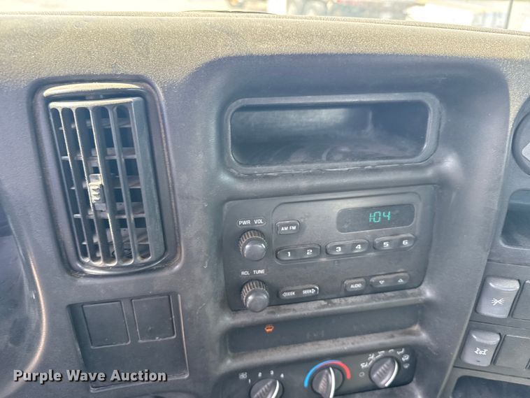 image for item FB7145 2006 GMC C7500 flatbed truck