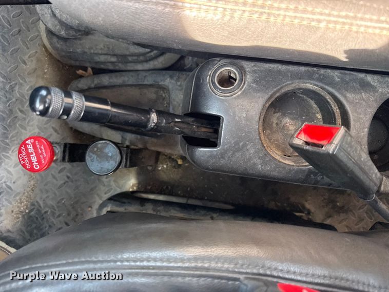 image for item FB7145 2006 GMC C7500 flatbed truck