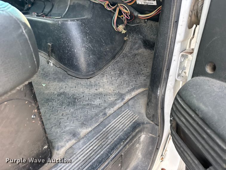 image for item FB7145 2006 GMC C7500 flatbed truck