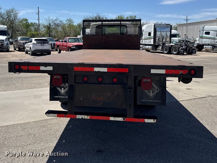 image for item FB7173 2005 International 4300 flatbed truck