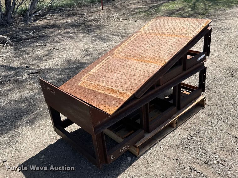 image for item FB7177 (2) Steel ramps