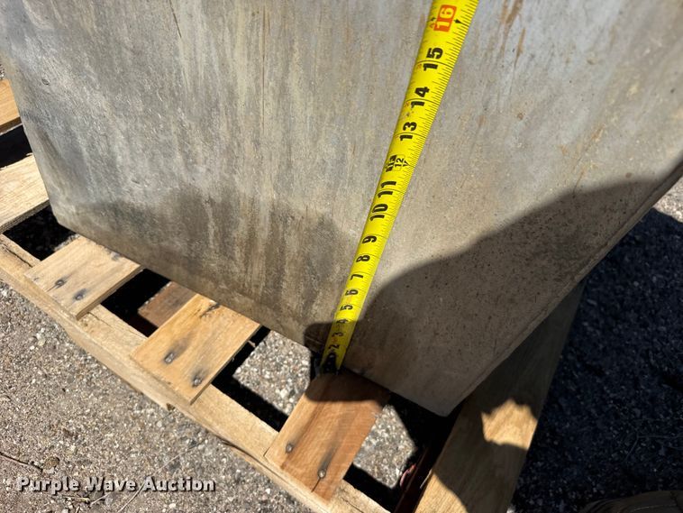 image for item FB7179 (2) Merritt saddle boxes