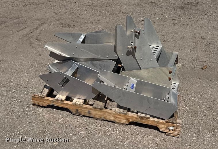 image for item FB7180 Truck steps