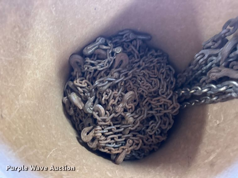 image for item FB7183 Approximately 20 load chains