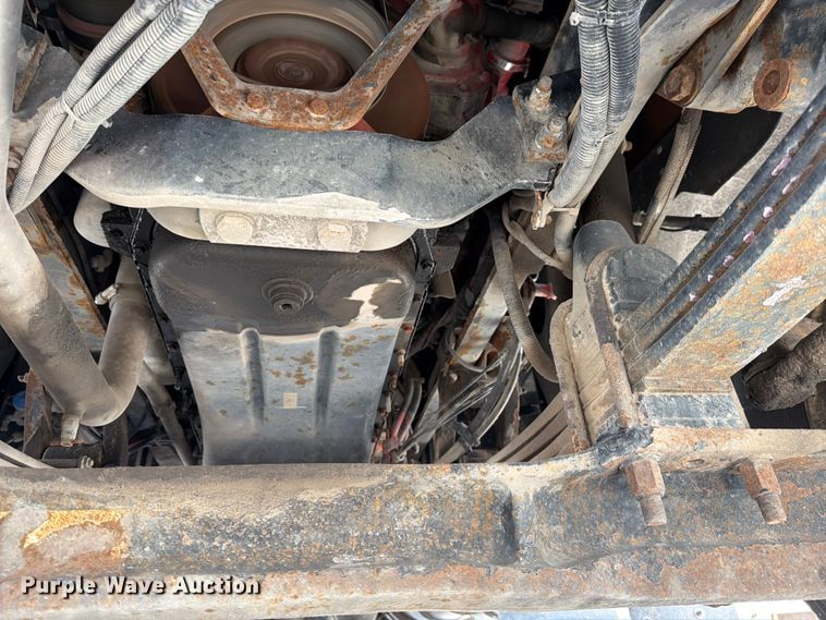 image for item FB8033 2010 Kenworth W900 semi truck