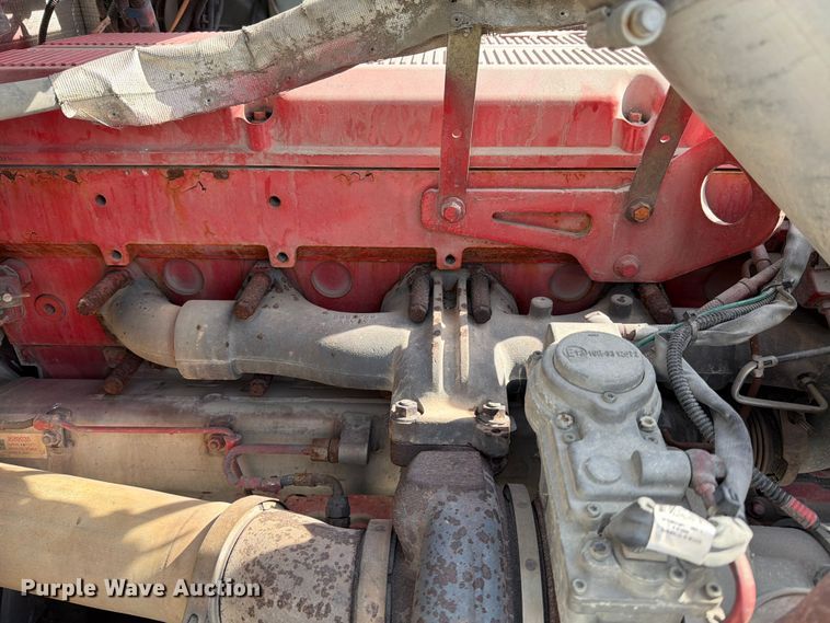 image for item FB8033 2010 Kenworth W900 semi truck