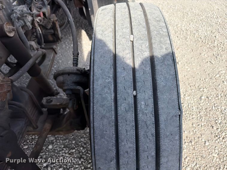 image for item FB8033 2010 Kenworth W900 semi truck