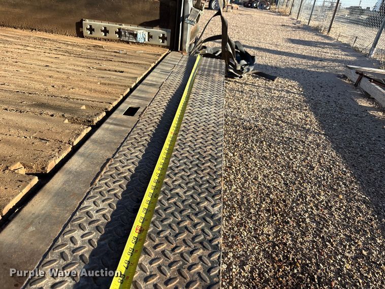 image for item FC2110 Brown box truck bed