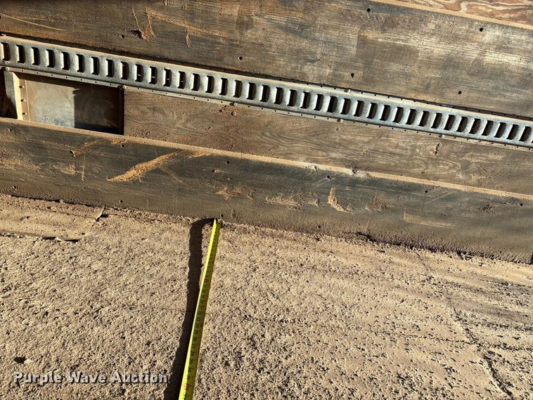 image for item FC2110 Brown box truck bed