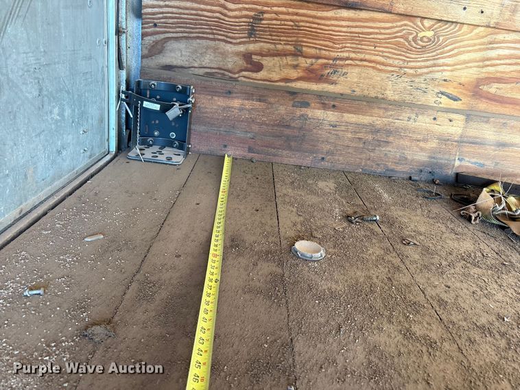 image for item FC2110 Brown box truck bed