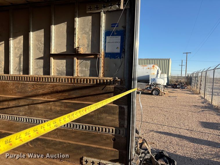 image for item FC2110 Brown box truck bed