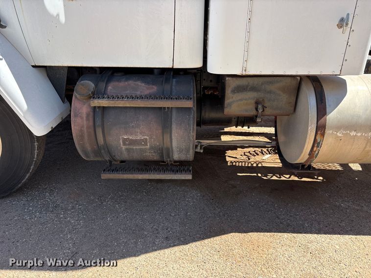 image for item FC2119 1979 GMC Brigadier semi truck