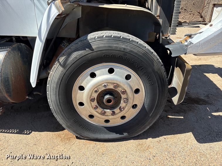 image for item FC2119 1979 GMC Brigadier semi truck