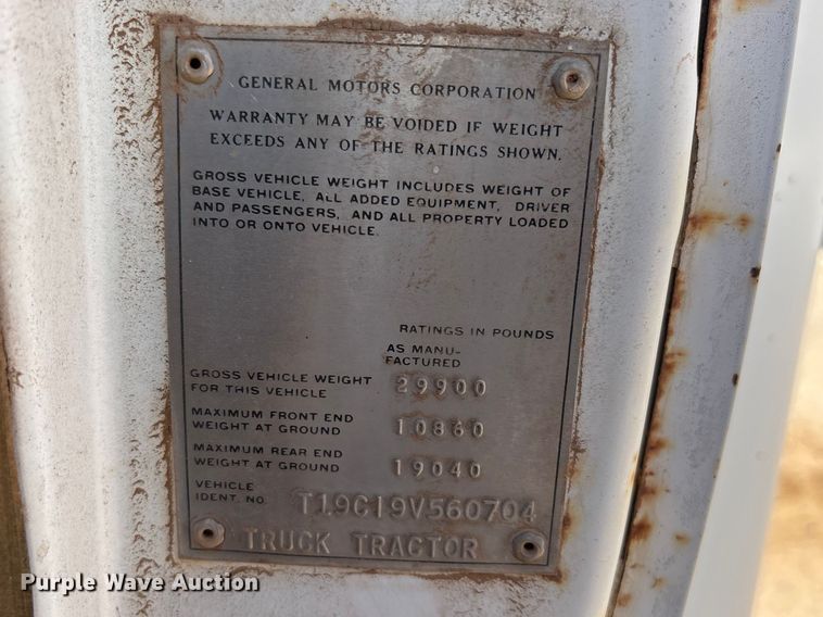 image for item FC2119 1979 GMC Brigadier semi truck