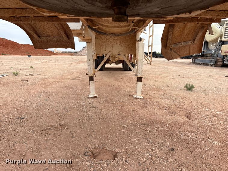 image for item FC2166 1995 Overland 259 tank trailer