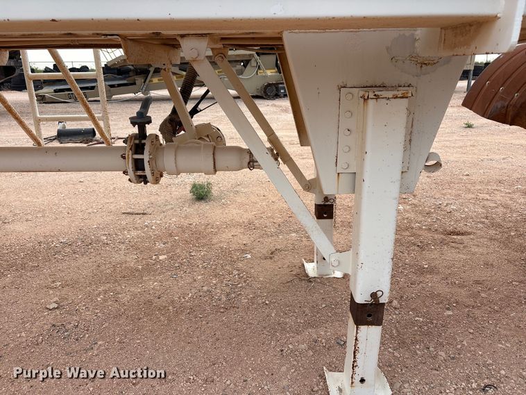 image for item FC2166 1995 Overland 259 tank trailer