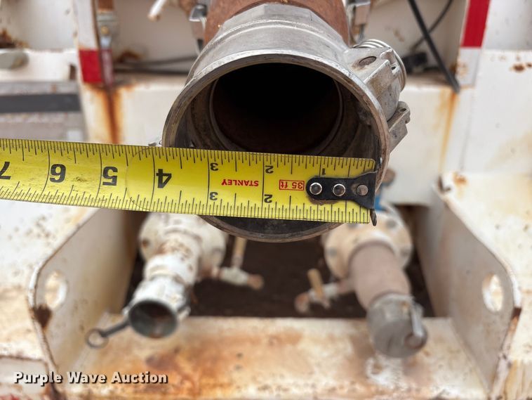 image for item FC2166 1995 Overland 259 tank trailer