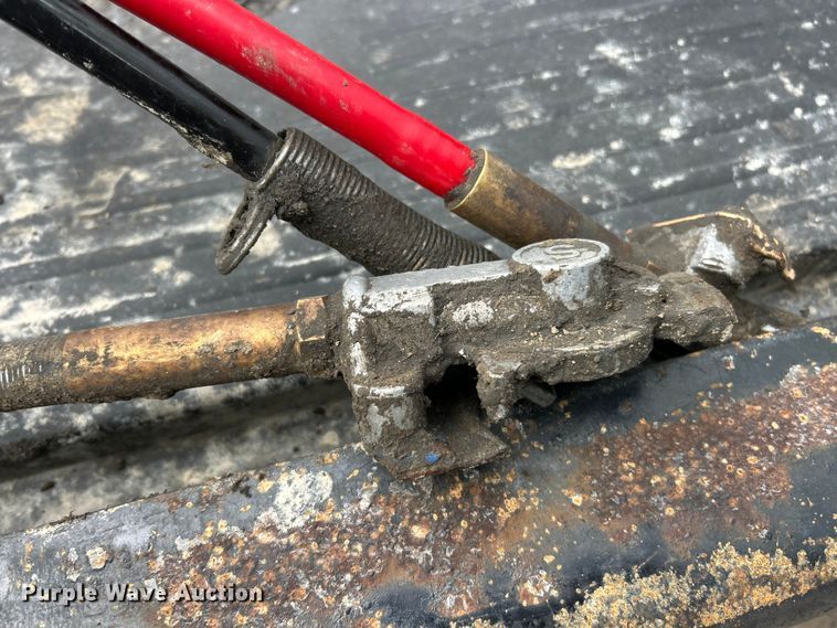 image for item FC5204 2006 Freightliner Columbia semi truck