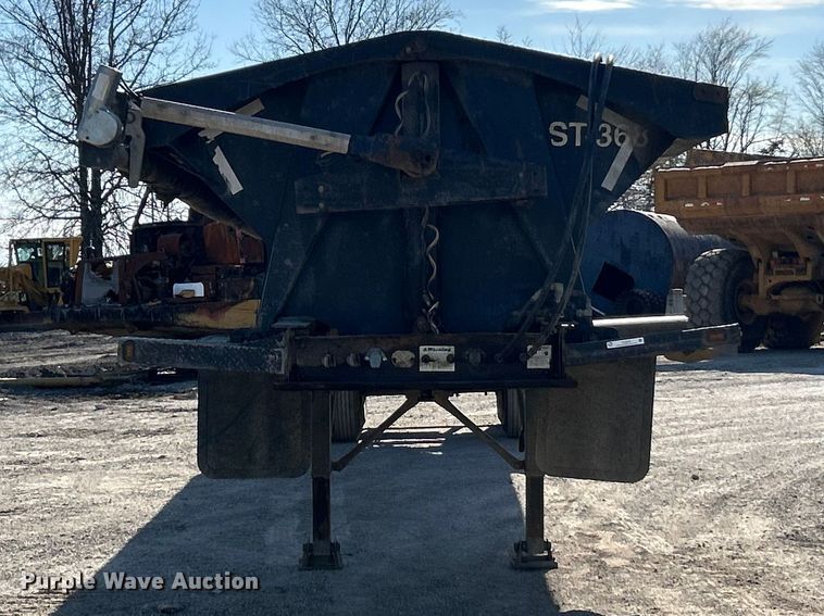 image for item FC5278 2006 Side Dump Industries DS39BCH1R2R11 side dump trailer