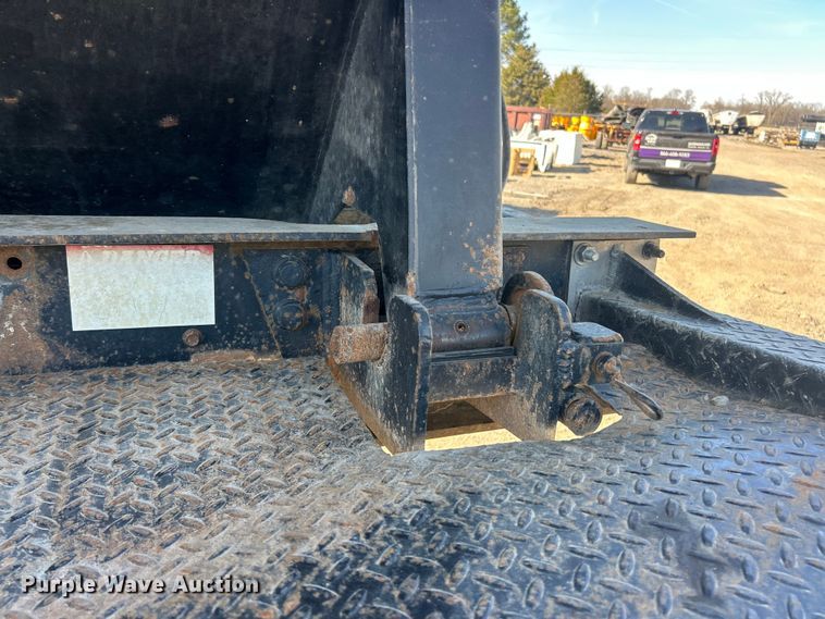 image for item FC5278 2006 Side Dump Industries DS39BCH1R2R11 side dump trailer