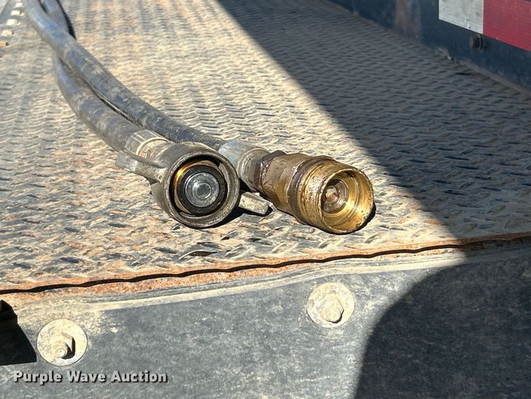 image for item FC5278 2006 Side Dump Industries DS39BCH1R2R11 side dump trailer