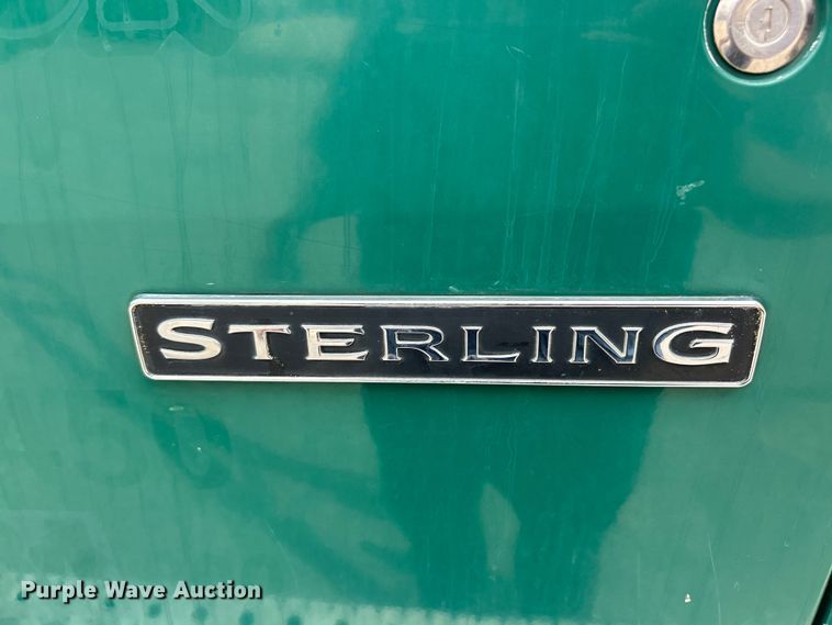 image for item FC5287 2008 Sterling L9500 semi truck