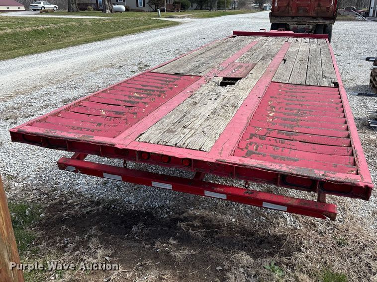 image for item FC5557 1999 Dynaweld tilt deck equipment trailer