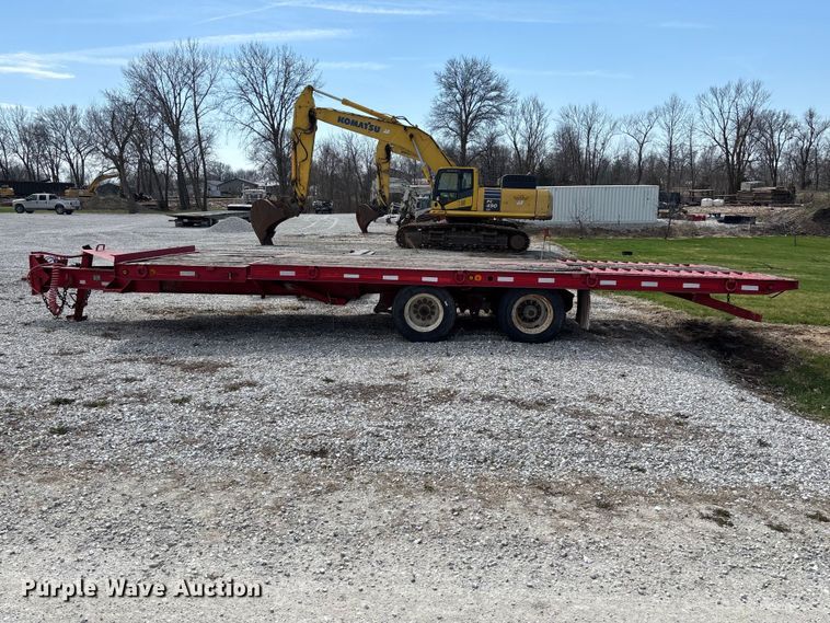 image for item FC5557 1999 Dynaweld tilt deck equipment trailer