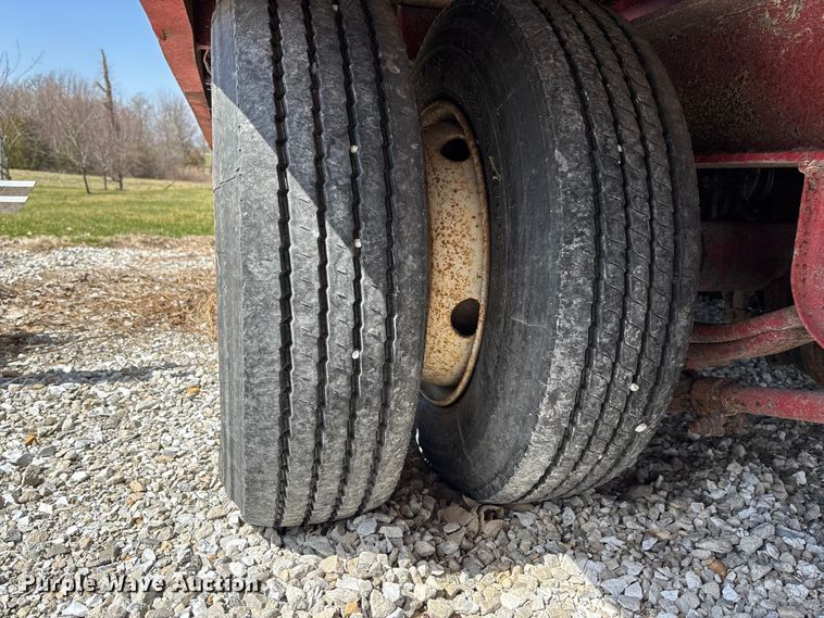 image for item FC5557 1999 Dynaweld tilt deck equipment trailer