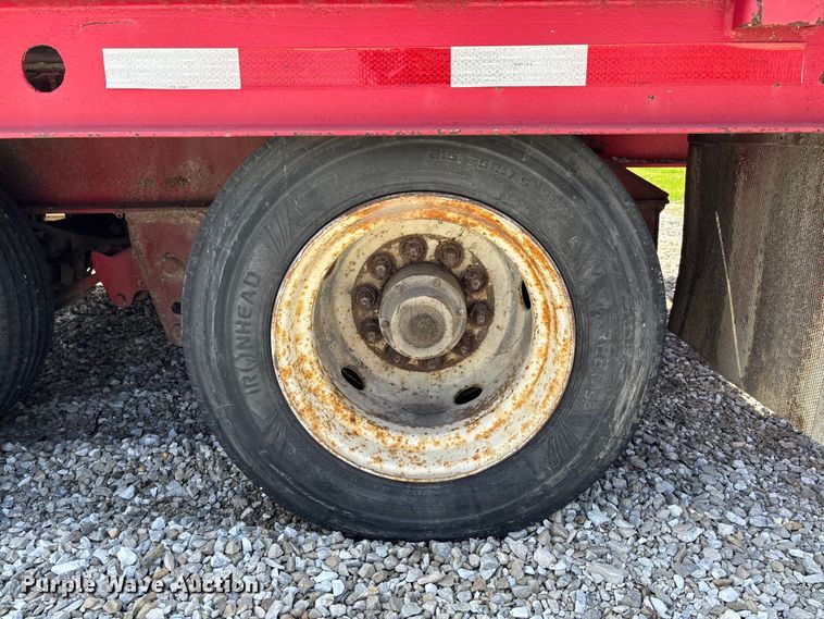 image for item FC5557 1999 Dynaweld tilt deck equipment trailer