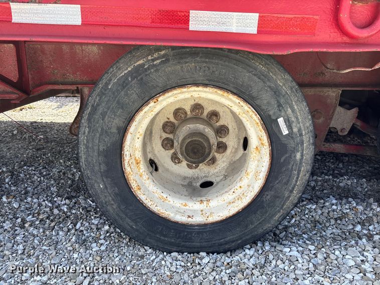 image for item FC5557 1999 Dynaweld tilt deck equipment trailer