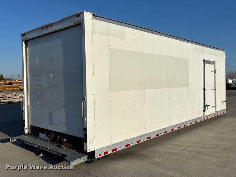 image for item FC5562 Supreme box bed