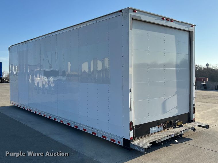 image for item FC5562 Supreme box bed