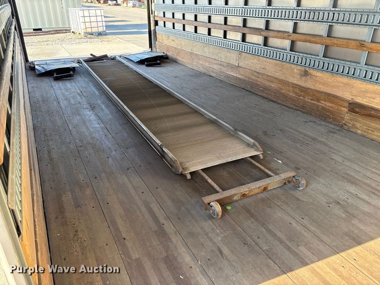 image for item FC5562 Supreme box bed