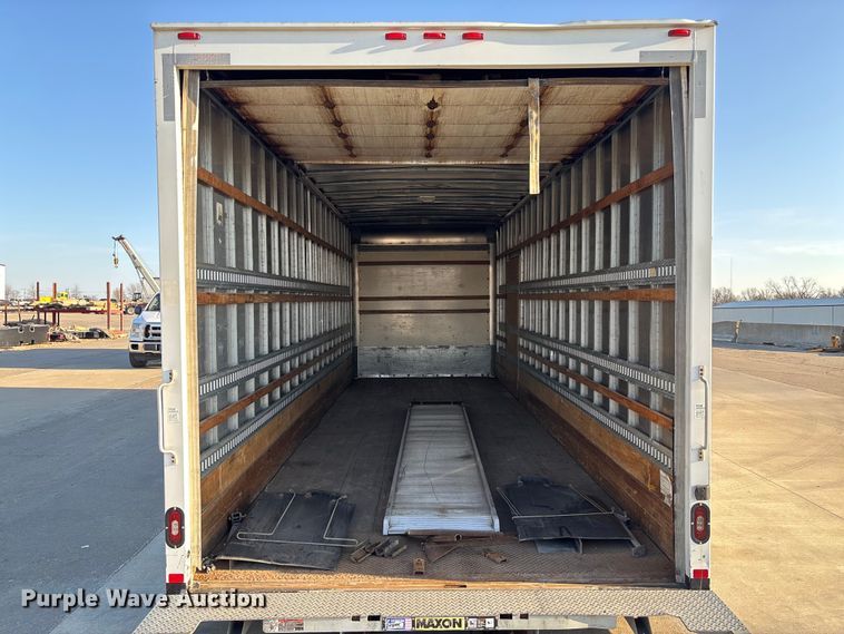 image for item FC5562 Supreme box bed