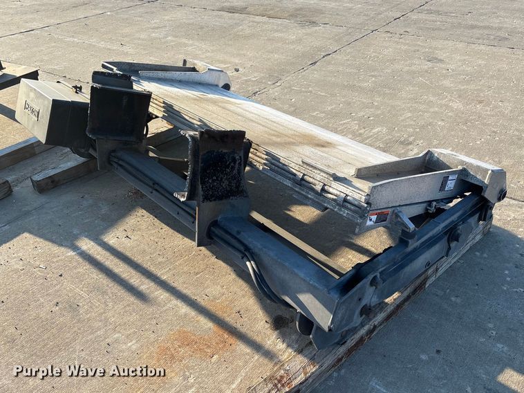 image for item FC5562 Supreme box bed