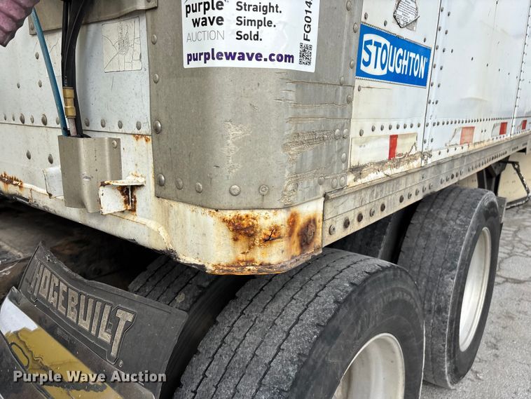 image for item FG0142 2005 Stoughton ZPVW-535T-S-C-AR dry van trailer