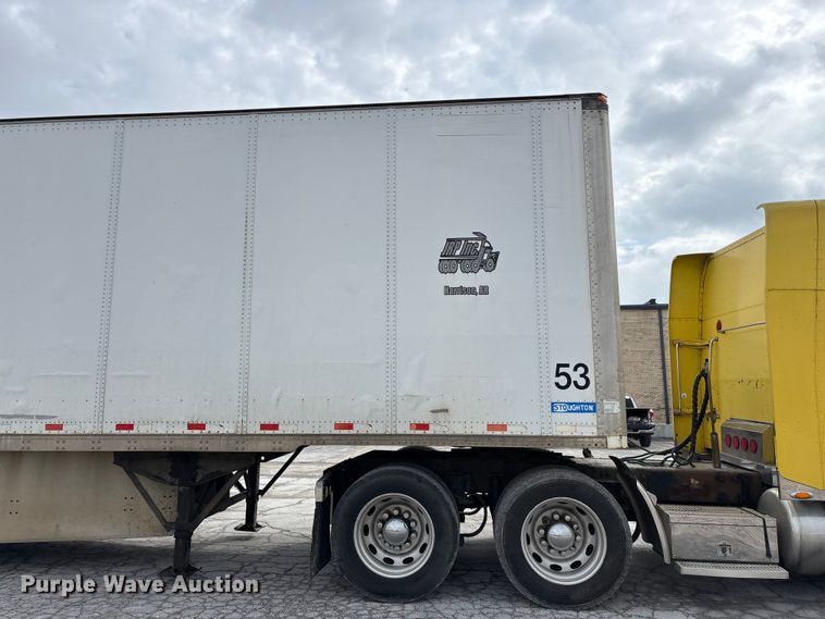 image for item FG0142 2005 Stoughton ZPVW-535T-S-C-AR dry van trailer