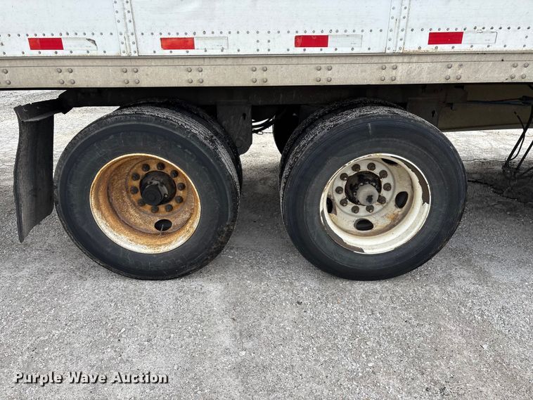 image for item FG0142 2005 Stoughton ZPVW-535T-S-C-AR dry van trailer