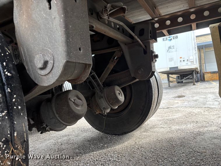 image for item FG0142 2005 Stoughton ZPVW-535T-S-C-AR dry van trailer